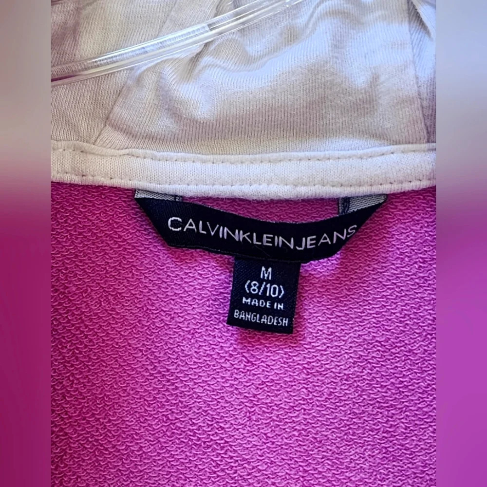 Calvin Klein Jeans Pink Zip Hoodie, Side Pockets, Logo Arms sz Medium (8-10) - Picture 5 of 9